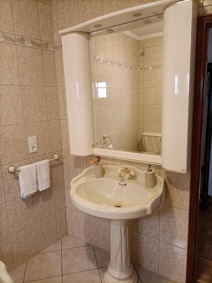 Casa Amarela Da Canicada Vieira do Minho Bagian luar foto